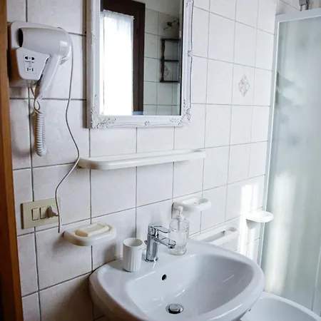 Floreal House - Classic Style Appartamento