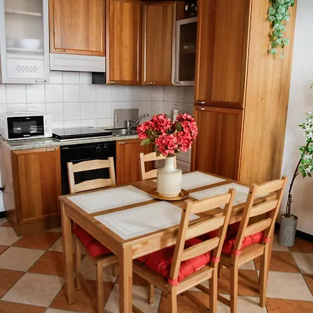 Floreal House - Classic Style