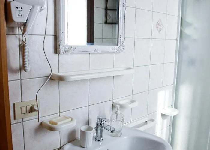 Floreal House - Classic Style Apartment